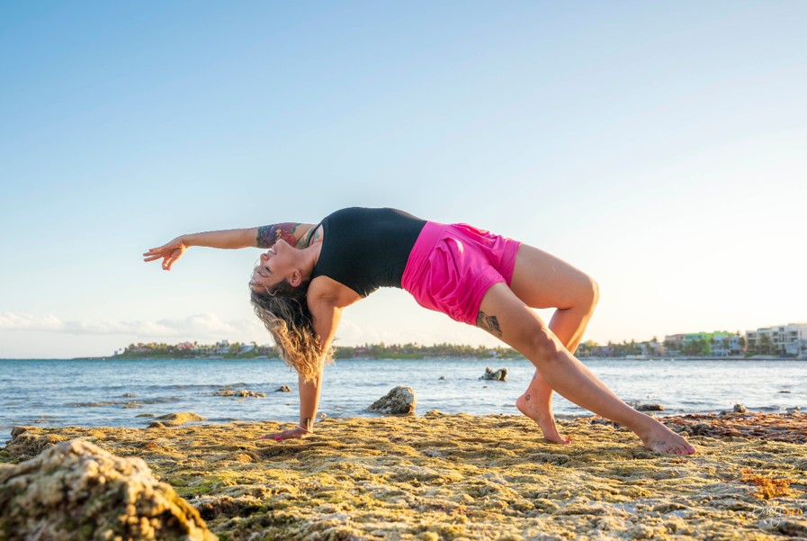 Mindful Vinyasa & Restore
