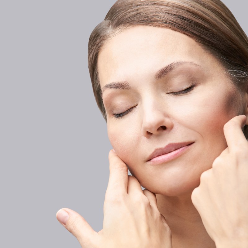 Dermaplane Facial